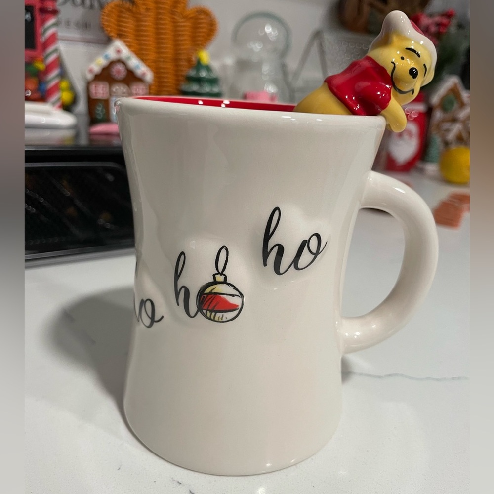 Winnie the Pooh coffee Christmas mug